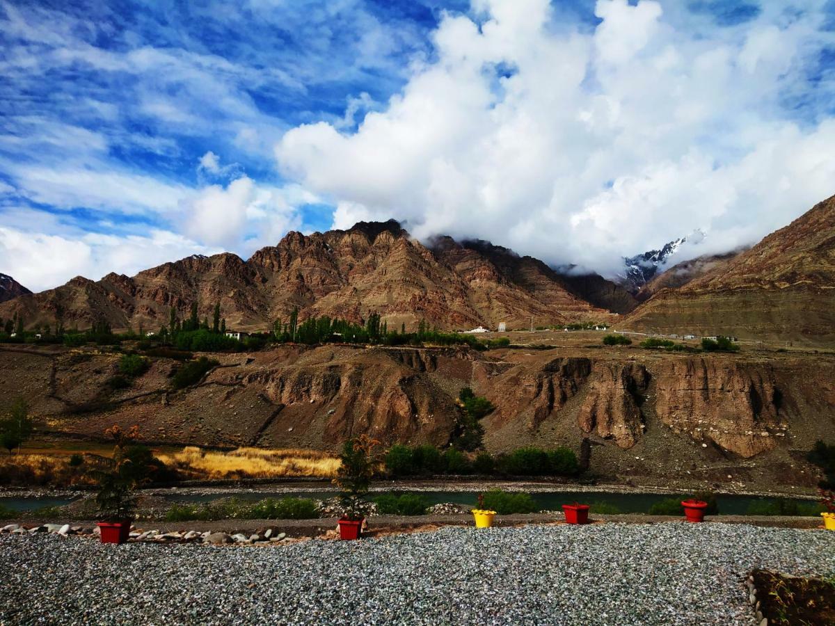 מלון Chimre Neryok'S Indus View מראה חיצוני תמונה