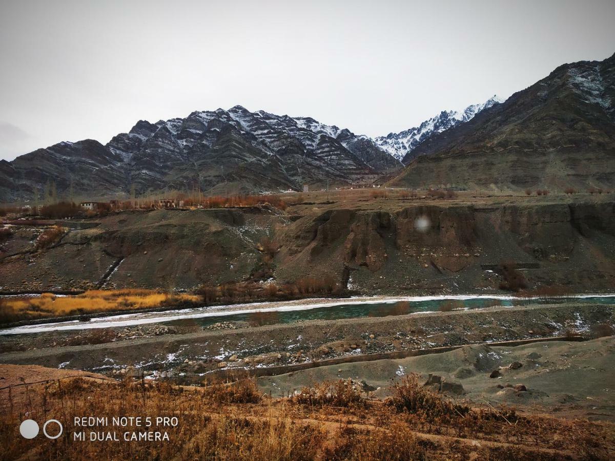 מלון Chimre Neryok'S Indus View מראה חיצוני תמונה